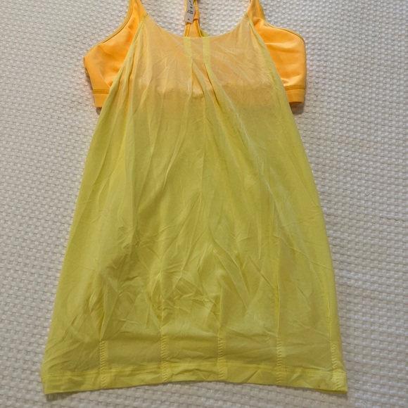 Lululemon Practice Freely Tank Mellow Lemon/Burning Yellow
top size 10 - Picture 9 of 9